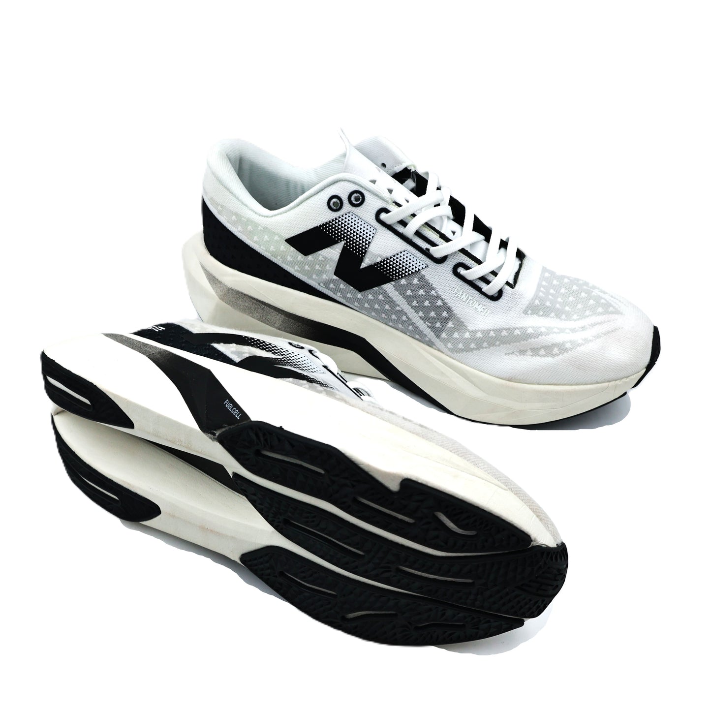 New Balance Black & White Sport Shoe